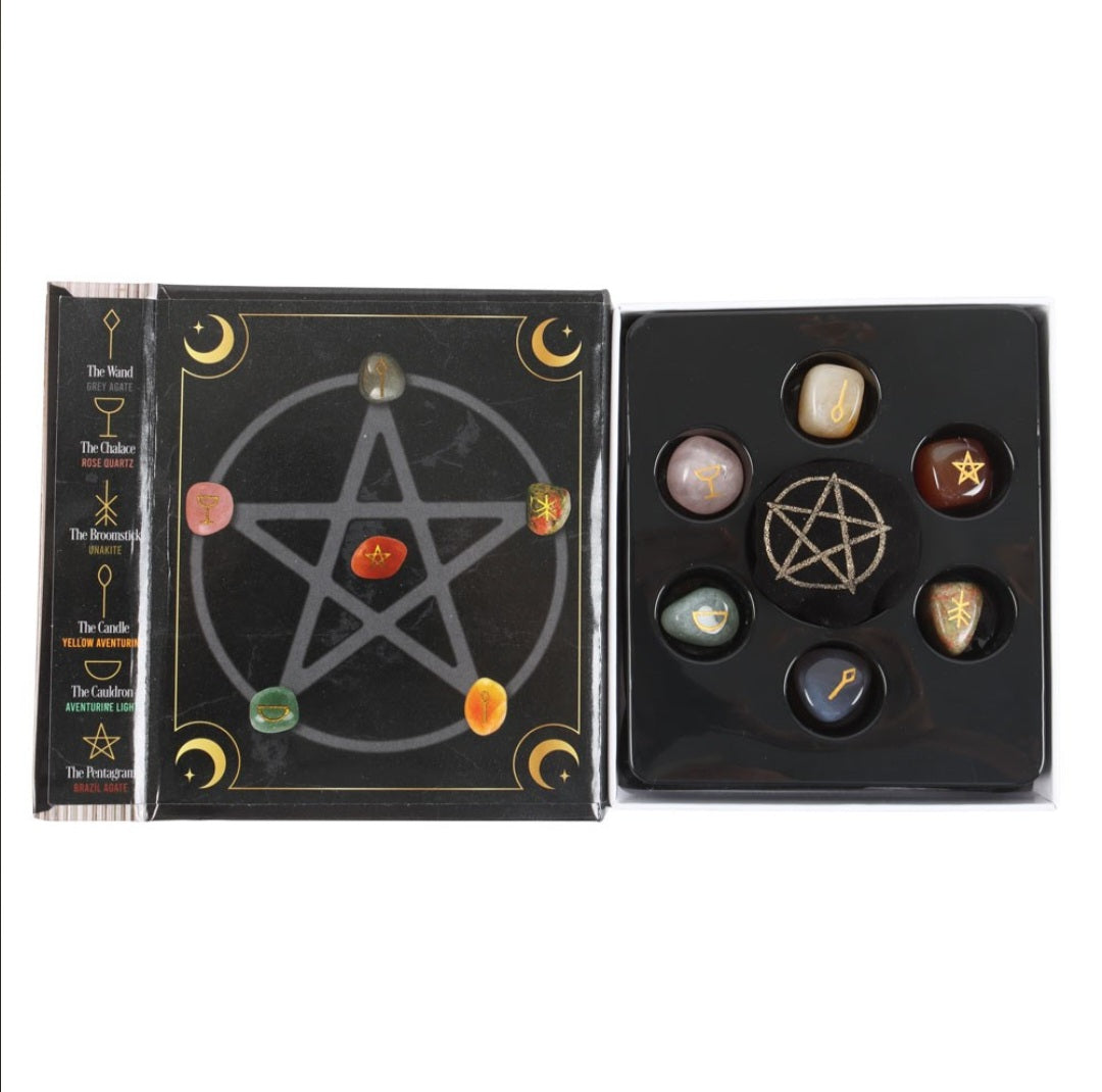 Witches Guide to Crystals Gift Set  6 Divination Tumblestones